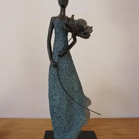 Alte Brennerei Schloss Zehista Og Akelei * Pirna