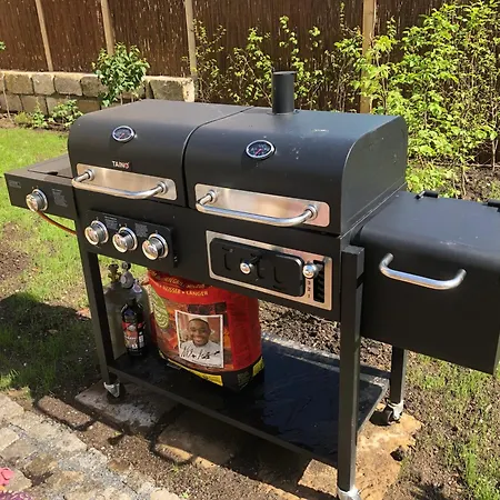 Alte Brennerei Schloss Zehista Og Akelei Lejlighed